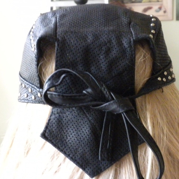 Summer Light Leather Studded Cap Hat Diamond Back - Picture 3 of 3